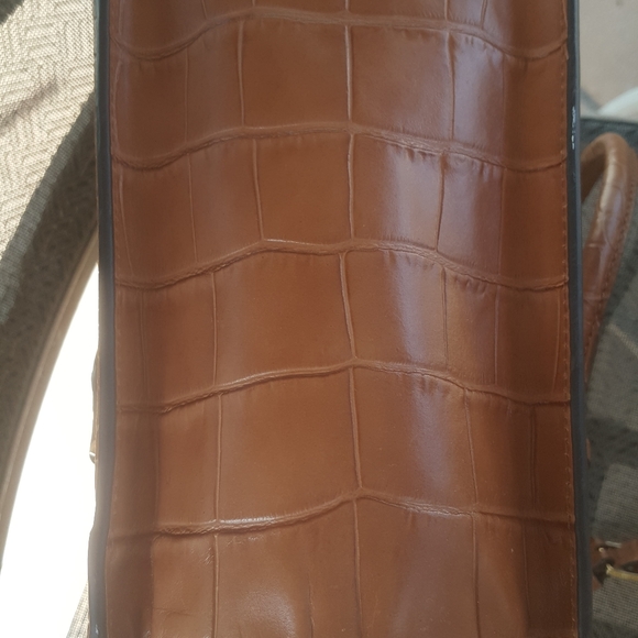 MICHAEL CORS SATCHEL BAG - Picture 3 of 16